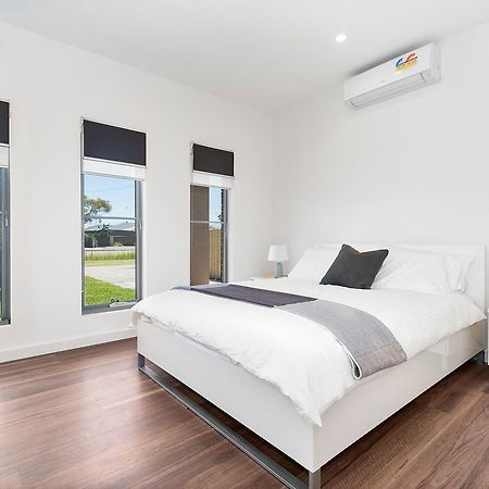 Rosewater Townhouses Dromana Exterior photo