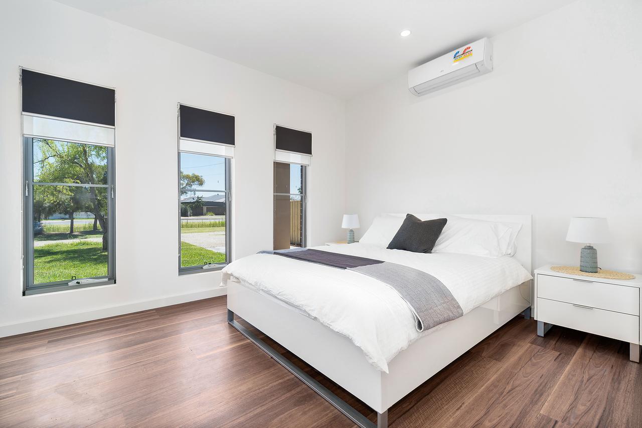 Rosewater Townhouses Dromana Exterior photo