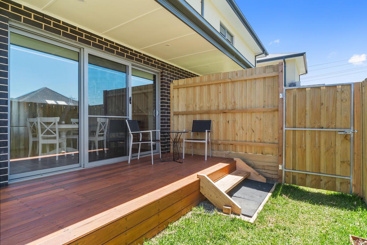 Rosewater Townhouses Dromana Exterior photo